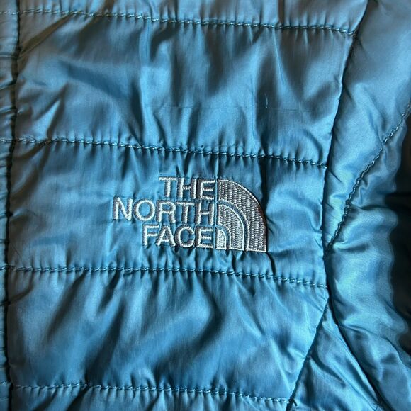 The NORTH FACE Reversible‎ Mossbud Blue Girls Fleece Jacket - Picture 2 of 11